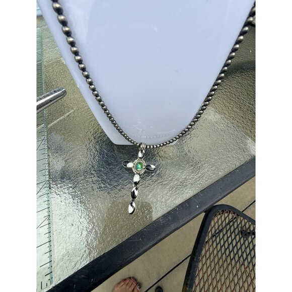 OOAK Artisan Peacock Dahlia White Buffalo Desert Pearl Necklace & Cross Pendant - Picture 7 of 11